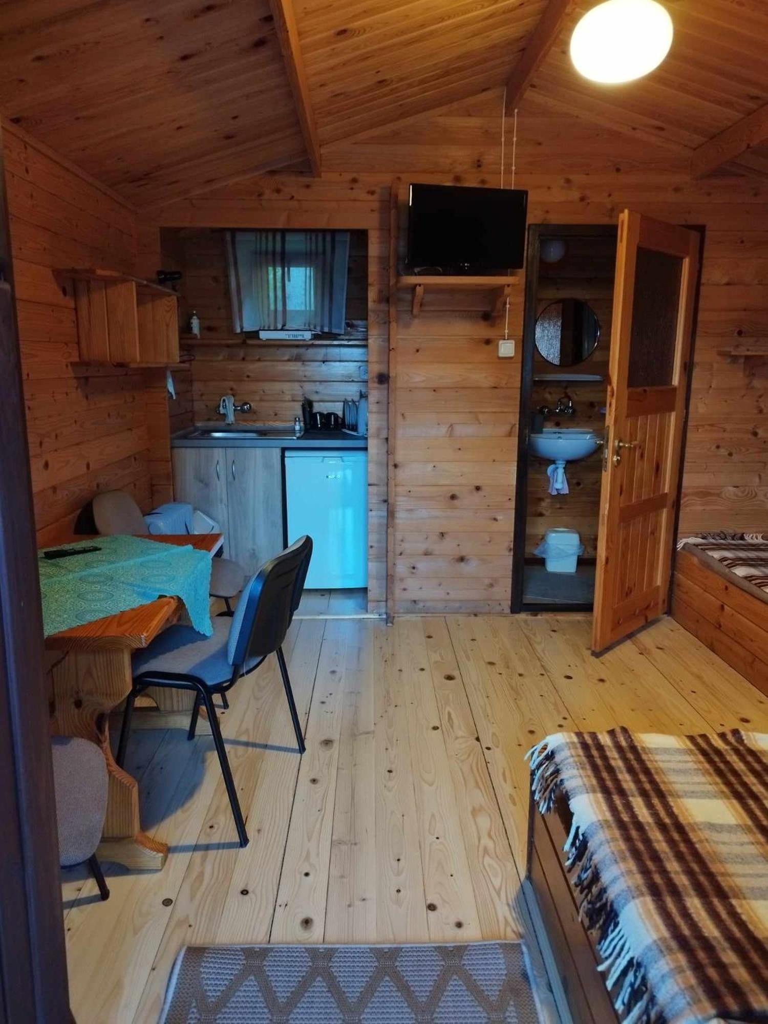 Dom Goscinny Ewa - Noclegi W Polanczyku Exterior foto